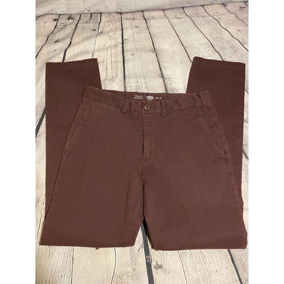 Old Navy Men's Ultimate Slim Flat Front Chino Colored Jeans 30x32 - Picture 1 of 5